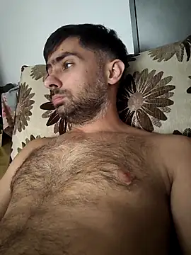 Snapshot of andreiiiii2025 chatting on October 2025 09:45:01 AM andreiiiii2025 online show from October 2025 09:45:01 AM