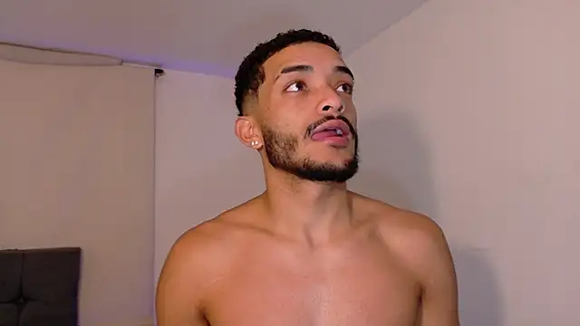 eross chipre  online show from March 2026 03:01:02 AM