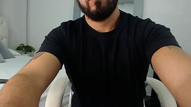 sebastian colle online show from February 2025 12:13:01 PM