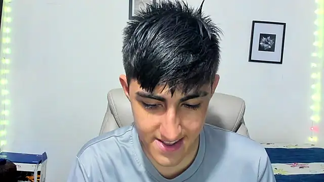 Snapshot of babymaik chatting on November 2025 06:46:01 AM babymaik online show from November 2025 06:46:01 AM