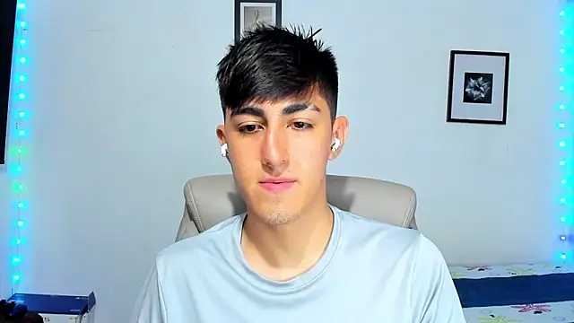 Snapshot of babymaik chatting on November 2025 10:18:01 AM babymaik online show from November 2025 10:18:01 AM