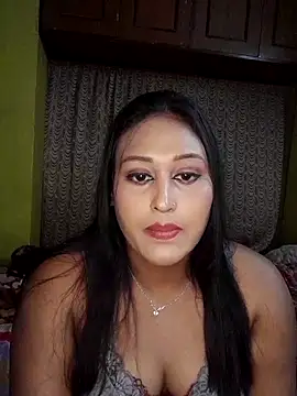 hotlovr online show from February 2025 08:36:01 PM