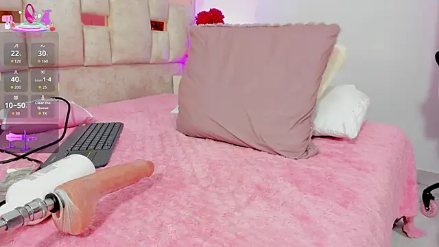 cutie sarax1 online show from November 2025 07:48:02 PM