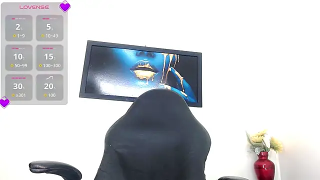 Snapshot of jymena_xxx chatting on November 2025 07:14:01 PM jymena xxx online show from November 2025 07:14:01 PM