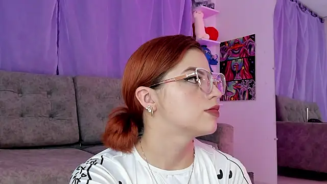 Snapshot of MelaniJhonson chatting on April 2026 02:29:02 AM MelaniJhonson online show from April 2026 02:29:02 AM
