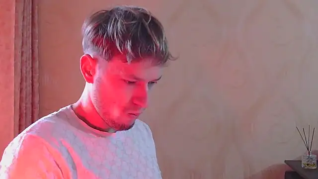 Snapshot of frama666 chatting on November 2025 08:48:01 AM frama666 online show from November 2025 08:48:01 AM