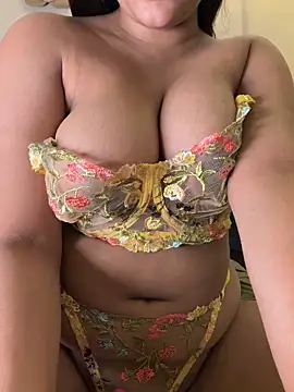 isha sassy online show from March 2026 04:54:01 PM