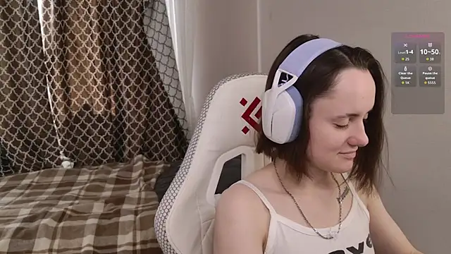 Snapshot of Luna_Loveee chatting on September 2025 05:06:02 AM Luna Loveee online show from September 2025 05:06:02 AM