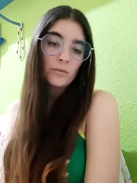 Snapshot of bbabyclauu chatting on February 2025 11:43:01 PM bbabyclauu online show from February 2025 11:43:01 PM