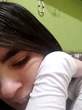 Snapshot of bbabyclauu chatting on March 2025 11:34:02 PM bbabyclauu online show from March 2025 11:34:02 PM