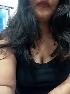 Miss-Jenny online show from December 2025 04:38:01 PM