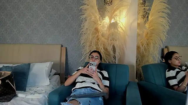 Lucia Brown  online show from March 2026 03:40:02 PM