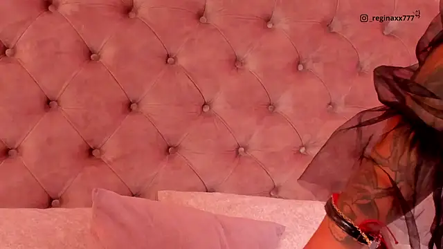 Snapshot of regina_noctixx chatting on November 2025 11:16:01 PM regina noctixx online show from November 2025 11:16:01 PM