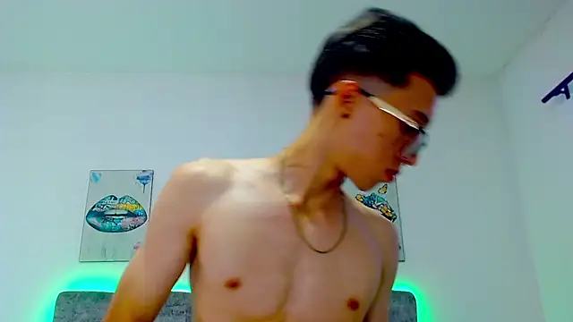 skinny bigcock02 online show from March 2025 10:42:01 PM