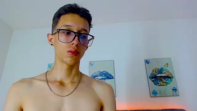 skinny bigcock02 online show from March 2025 10:43:01 PM