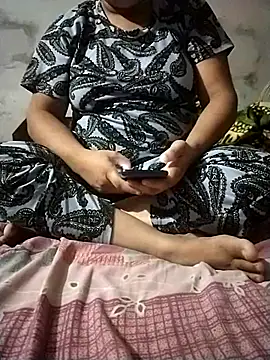 Snapshot of sharnjit299 chatting on September 2025 05:24:01 PM sharnjit299 online show from September 2025 05:24:01 PM