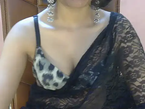 Snapshot of Cute_Pihu01 chatting on May 2026 08:07:02 PM Cute Pihu01 online show from May 2026 08:07:02 PM