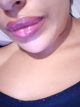 Snapshot of Sexlove1xo chatting on October 2025 03:46:02 PM Sexlove1xo online show from October 2025 03:46:02 PM