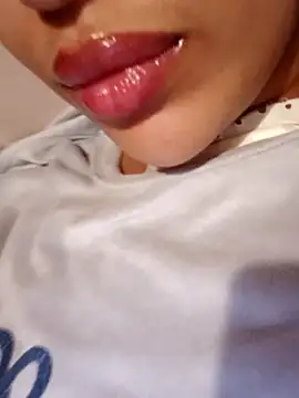 Snapshot of Sexlove1xo chatting on October 2025 12:28:01 PM Sexlove1xo online show from October 2025 12:28:01 PM