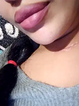 Snapshot of Sexlove1xo chatting on November 2025 10:42:02 PM Sexlove1xo online show from November 2025 10:42:02 PM