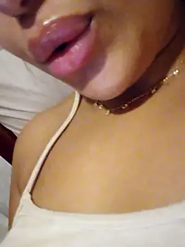 Sexlove1xo online show from June 2026 07:59:01 PM
