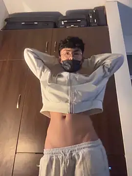 Snapshot of twinkperu18 chatting on November 2025 12:13:02 AM twinkperu18 online show from November 2025 12:13:02 AM