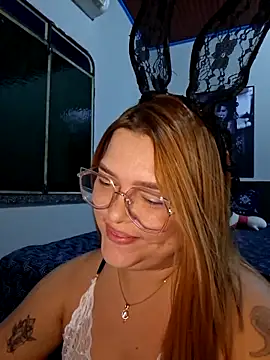 GoddessChaar online show from April 2026 01:03:01 AM