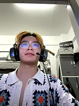 Anson0722 online show from October 2025 12:49:02 PM