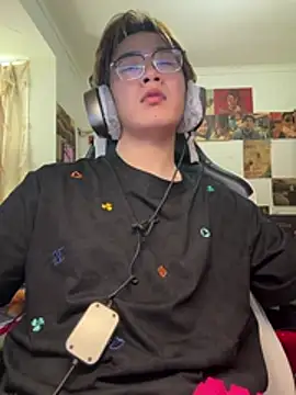 Anson0722 online show from April 2026 06:49:02 AM