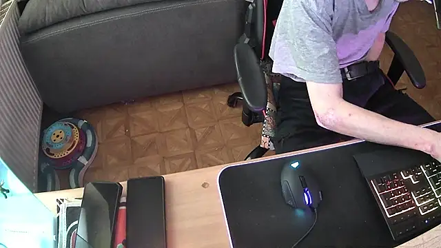 Snapshot of DerGeileLoveboy chatting on November 2025 12:40:02 PM DerGeileLoveboy online show from November 2025 12:40:02 PM