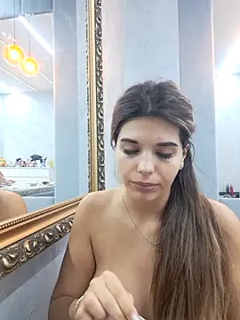 Snapshot of Bella_Posh chatting on November 2025 05:39:02 AM Bella Posh online show from November 2025 05:39:02 AM