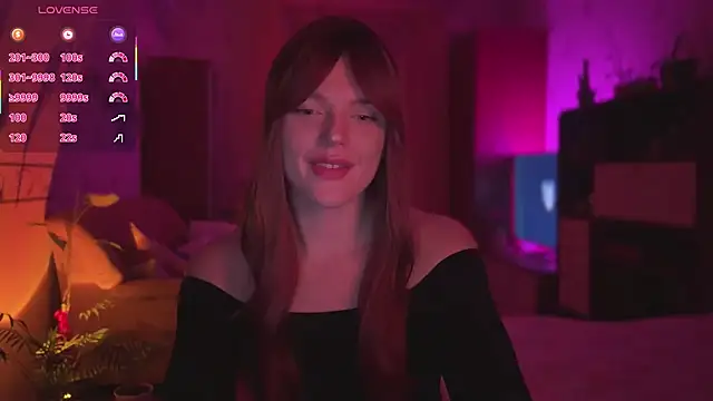 CherryRed Girl online show from April 2026 08:59:01 PM