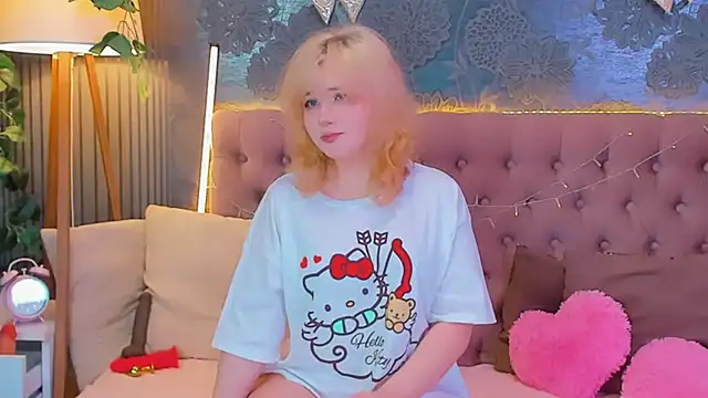 EmilyAngells online show from March 2026 05:30:02 AM