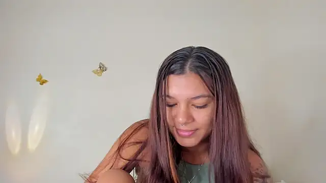 Snapshot of violett_24_ chatting on September 2025 12:34:01 AM violett 24 online show from September 2025 12:34:01 AM