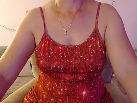 Snapshot of YourfantasyGiuly chatting on June 2026 06:51:02 AM YourfantasyGiuly online show from June 2026 06:51:02 AM