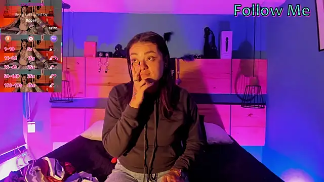 ChloeAllennn online show from February 2026 11:20:01 AM