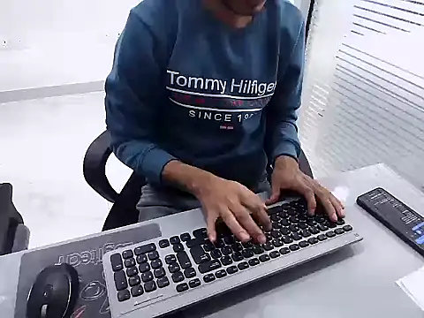 rahulkajuuu0909 online show from December 2025 11:19:01 AM