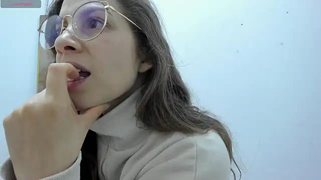 jessyegoldenn online show from September 2025 11:52:01 PM