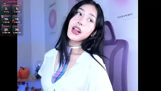 Snapshot of MiaWilsson_ chatting on November 2025 01:05:01 AM MiaWilsson online show from November 2025 01:05:01 AM