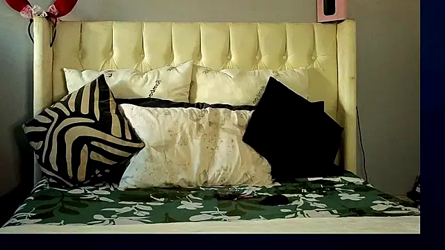 ebonylover1 online show from March 2026 07:47:02 AM