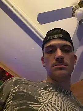 Polaroid White online show from November 2025 11:32:02 AM