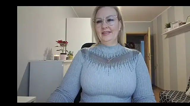 DianaLive online show from January 2026 07:44:01 AM