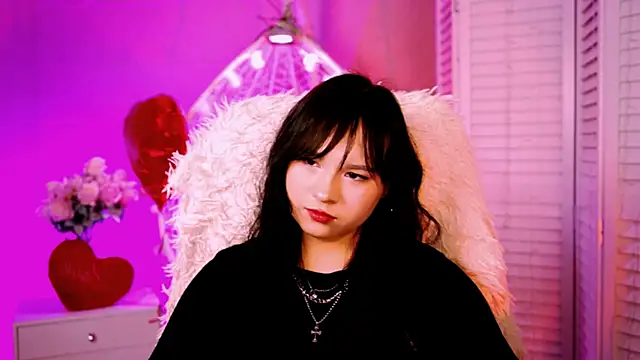 Snapshot of HanaWise chatting on February 2025 02:21:01 PM HanaWise online show from February 2025 02:21:01 PM