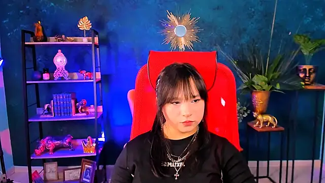 Snapshot of HanaWise chatting on March 2025 08:13:02 AM HanaWise online show from March 2025 08:13:02 AM