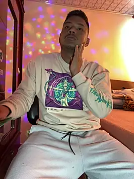 Saipuer31 online show from February 2026 05:00:02 PM