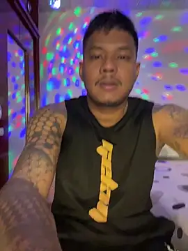 Saipuer31 online show from February 2026 07:04:01 PM