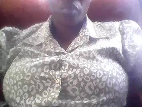 LoveDropss online show from February 2025 10:37:02 AM