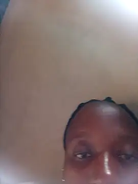 LoveDropss online show from November 2025 11:18:02 AM