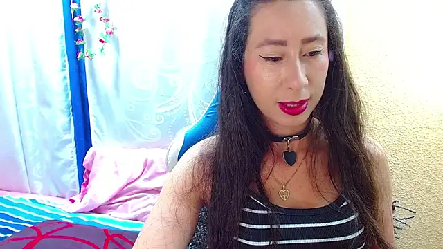 Gia leinn online show from October 2025 07:57:02 PM