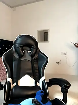 ValerieBlakee online show from November 2025 02:12:02 PM